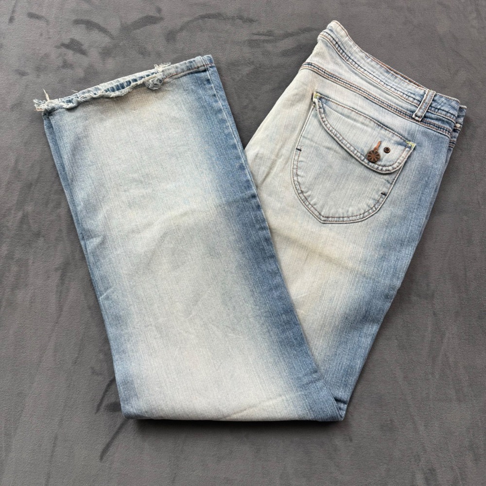 Faded Glory Womens Plus 18W Stretch Light Wash Bootcut Jeans Blue Distressed Hem